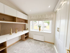 Photo 13- click for photo gallery